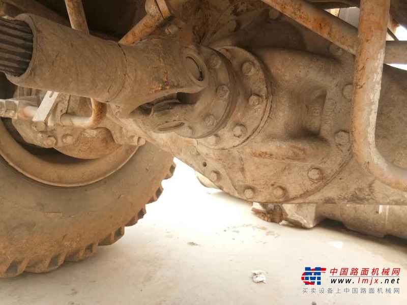 山东出售转让二手6000小时2011年龙工LG853装载机