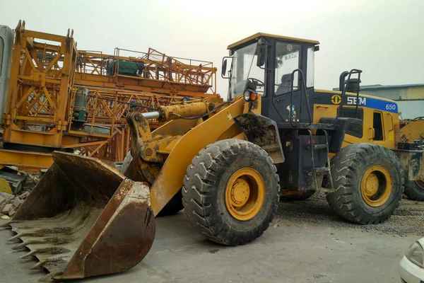 山东出售转让二手6000小时2009年山工SEM650装载机