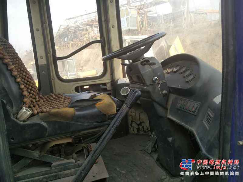 山西出售转让二手2300小时2010年龙工LG855装载机