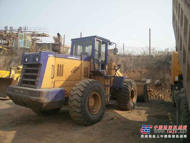 山西出售转让二手2300小时2010年龙工LG855装载机