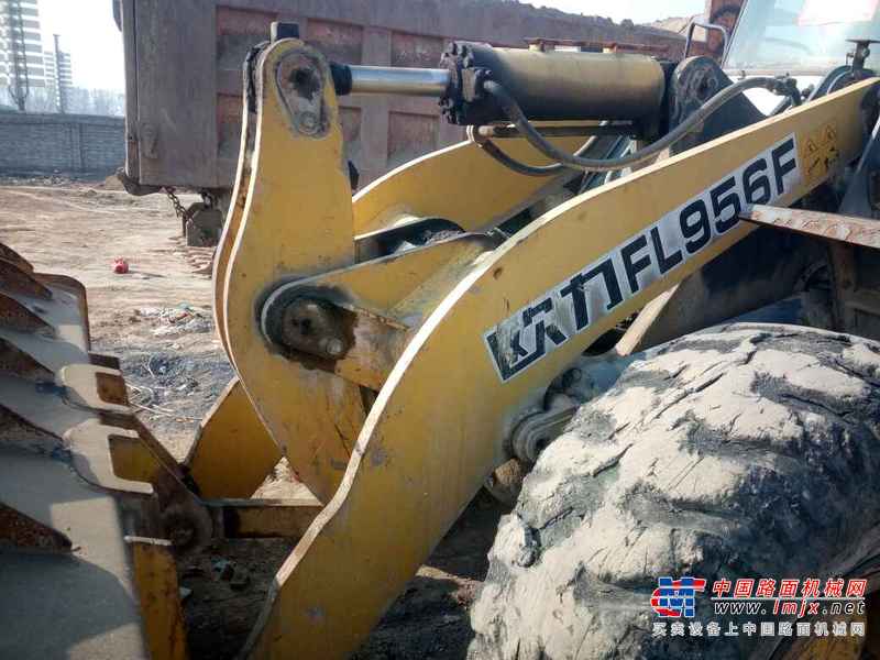山西出售转让二手6500小时2006年福田雷沃FL956F装载机