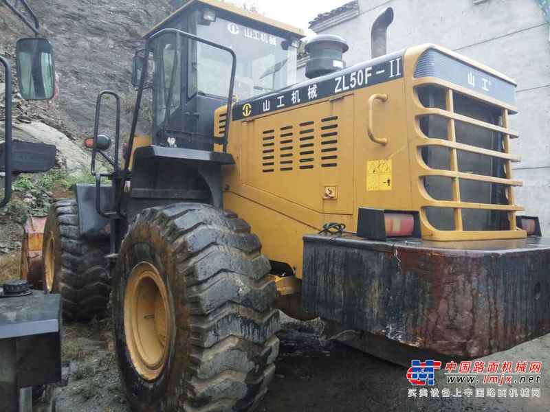 陕西出售转让二手3500小时2011年山工ZL50F装载机