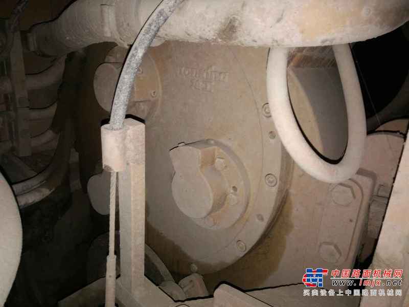 陕西出售转让二手4000小时2009年龙工LG833装载机