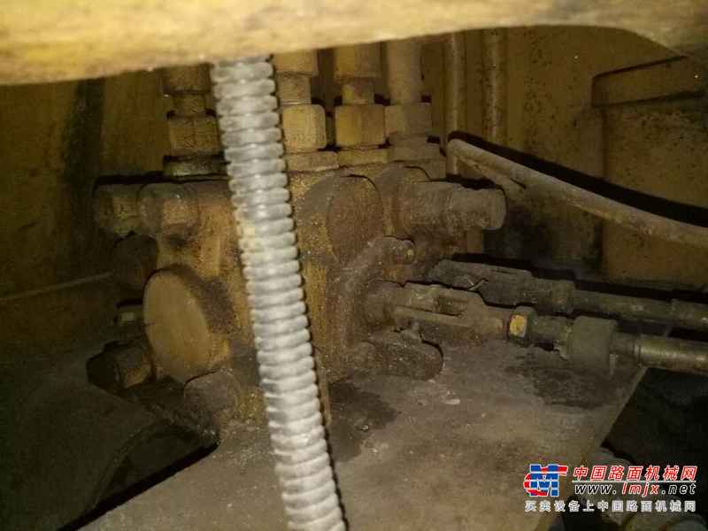 广东出售转让二手4000小时2013年柳工CLG818C装载机