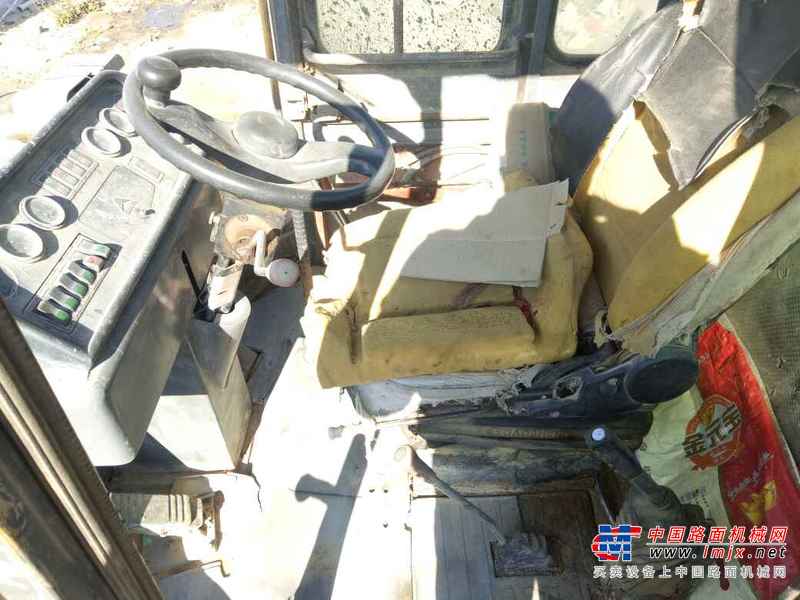云南出售转让二手3610小时2011年临工LG933装载机