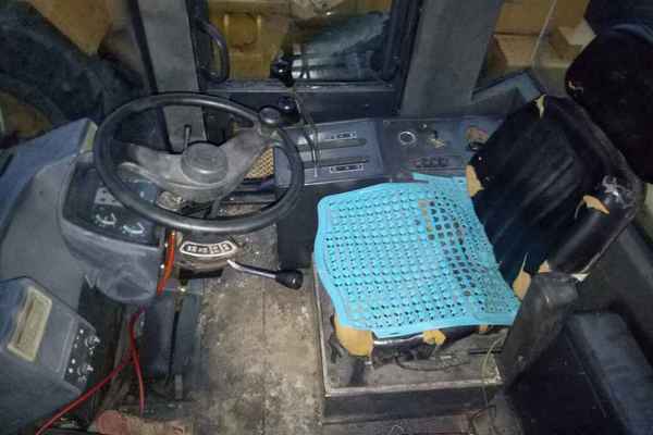 广东出售转让二手6310小时2013年柳工CLG855装载机