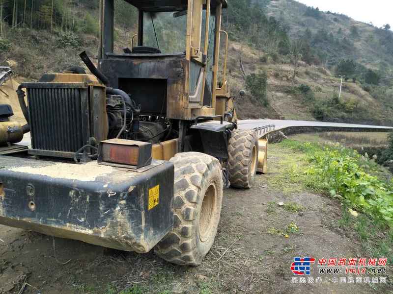 重庆出售转让二手6400小时2013年山东常林CL935装载机