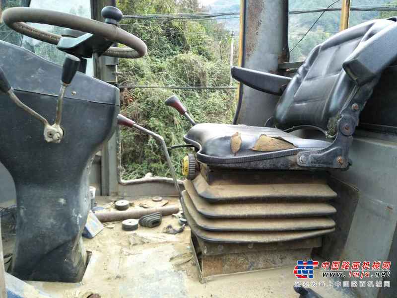 重庆出售转让二手6400小时2013年山东常林CL935装载机