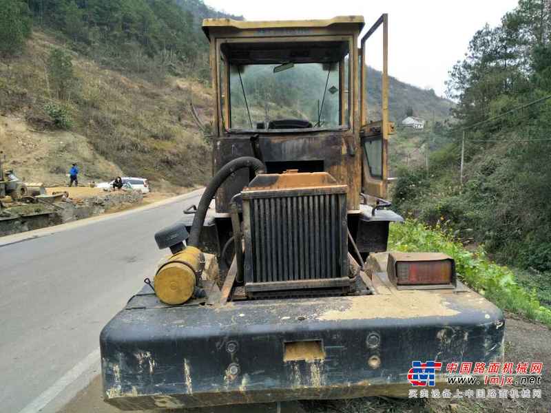 重庆出售转让二手6400小时2013年山东常林CL935装载机