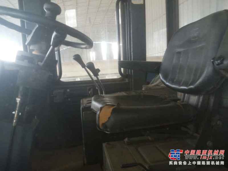 云南出售转让二手5481小时2011年柳工CLG855装载机