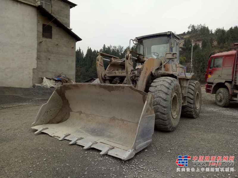 湖北出售转让二手700小时2010年龙工LG850D装载机