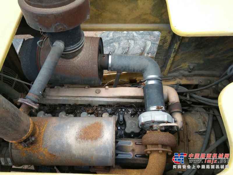 山东出售转让二手5000小时2010年山工SEM650装载机