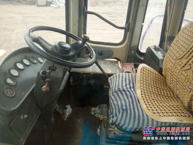 河南出售转让二手6537小时2011年龙工LG855装载机
