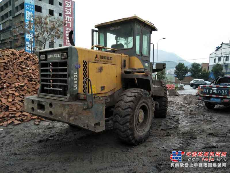 重庆出售转让二手6800小时2009年临工LG933L装载机