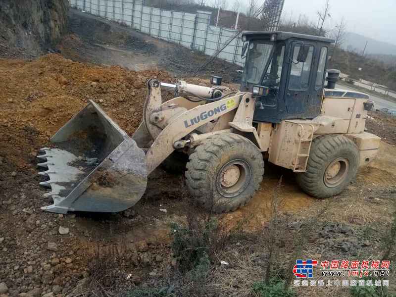 贵州出售转让二手3800小时2010年柳工CLG855装载机