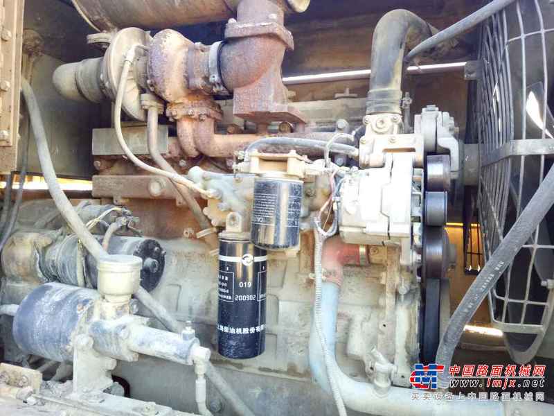 云南出售转让二手5681小时2009年柳工CLG852装载机
