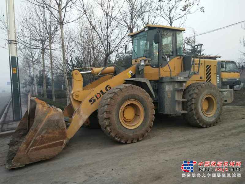 山东出售转让二手4000小时2011年临工LG953装载机