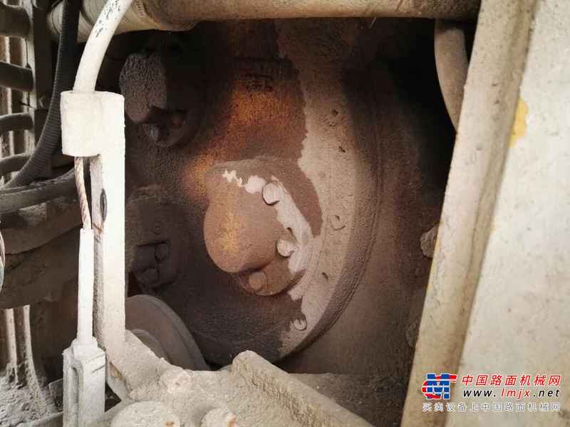 陕西出售转让二手5000小时2010年龙工LG833B装载机