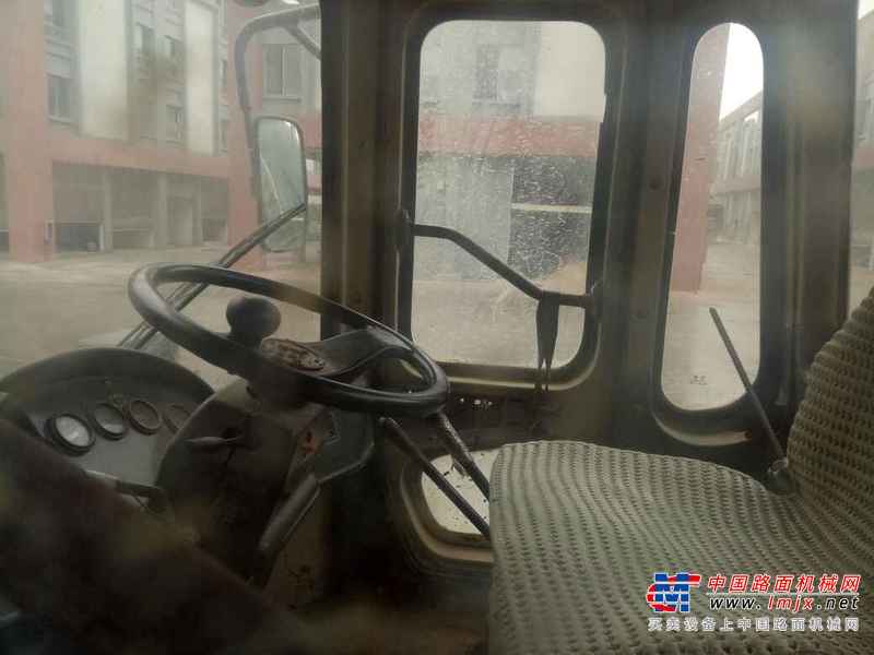 贵州出售转让二手6000小时2010年龙工LG855装载机