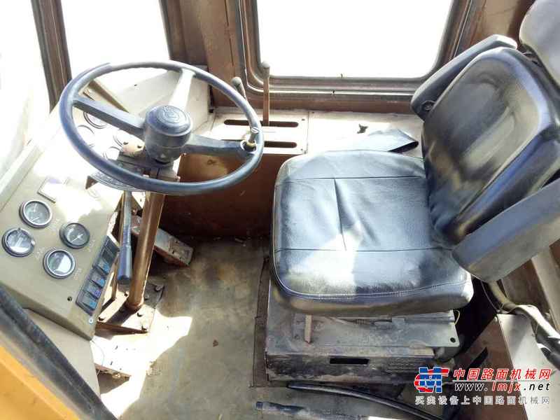 云南出售转让二手4653小时2011年柳工ZL30E装载机