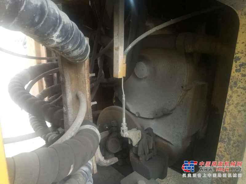 贵州出售转让二手1000小时2013年龙工LG855B装载机