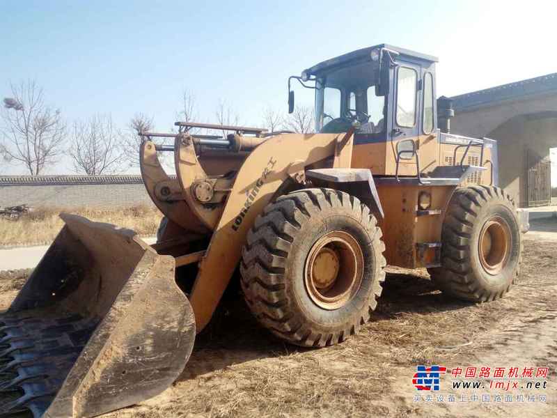 山西出售转让二手2900小时2009年龙工850装载机
