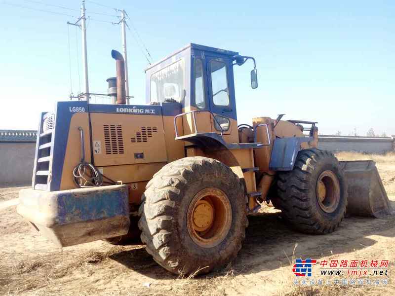 山西出售转让二手2900小时2009年龙工850装载机