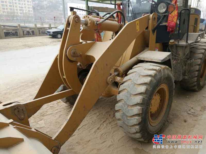 陕西出售转让二手4000小时2012年山工SEM630B装载机