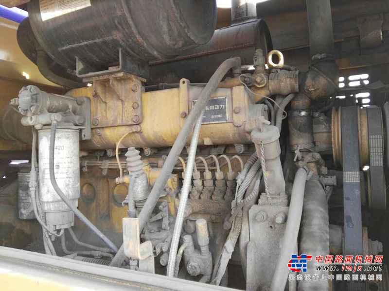山西出售转让二手2600小时2011年龙工LG850装载机