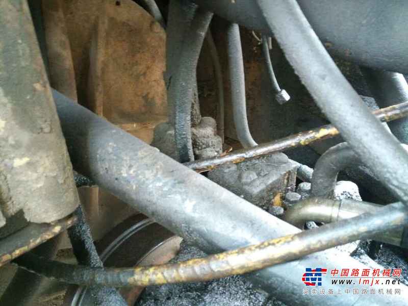 陕西出售转让二手13000小时2005年柳工CLG852装载机