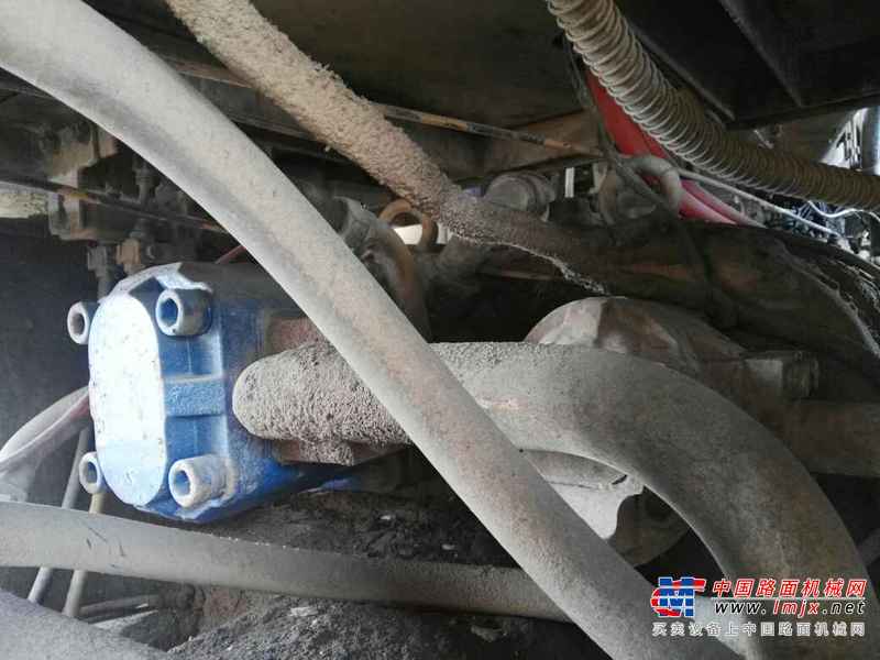 山西出售转让二手5000小时2004年龙工ZL50B装载机