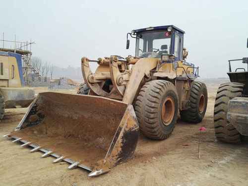 陕西出售转让二手8000小时2006年龙工LG850装载机