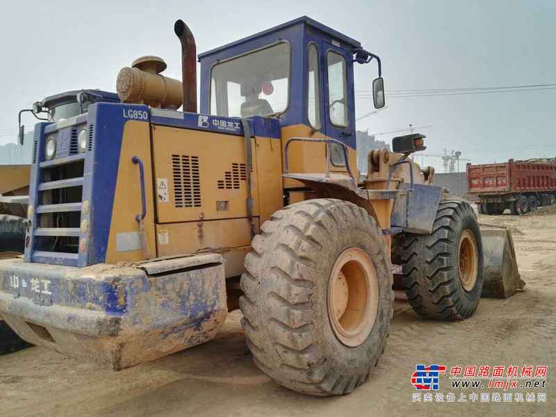 陕西出售转让二手8000小时2006年龙工LG850装载机