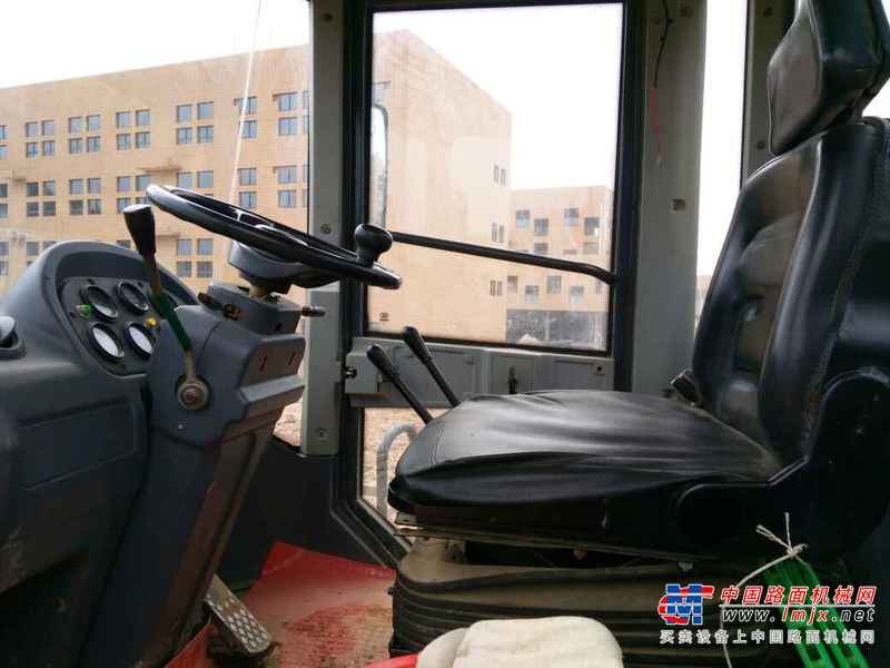 贵州出售转让二手6500小时2010年龙工LG855D装载机