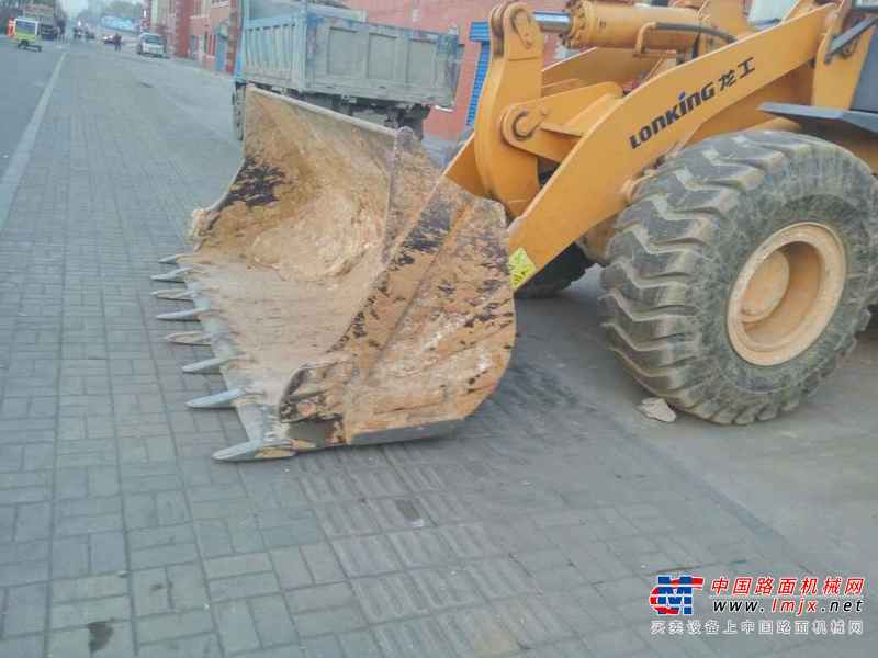 山西出售转让二手2800小时2012年龙工LG855B装载机