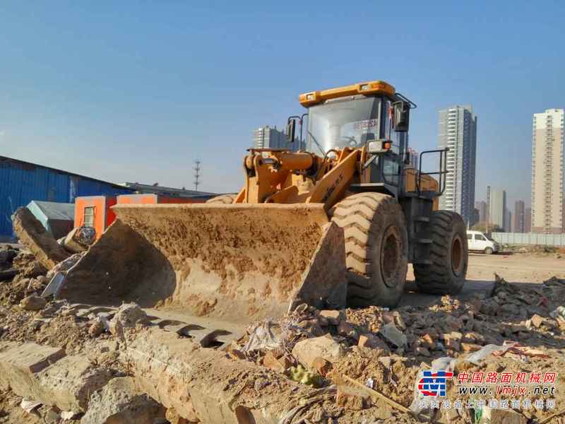 山西出售转让二手2100小时2014年龙工ZL50C装载机