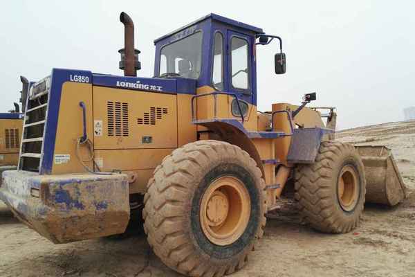 陕西出售转让二手3000小时2011年龙工LG850装载机