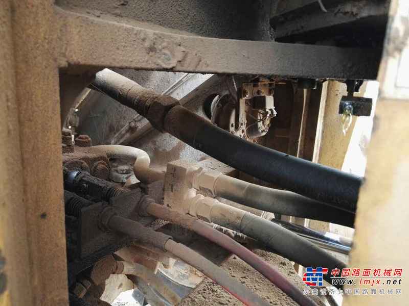 陕西出售转让二手5000小时2009年龙工LG850装载机