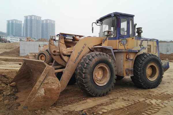 陕西出售转让二手5000小时2009年龙工LG850装载机