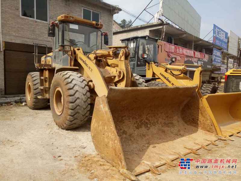 贵州出售转让二手500小时2016年龙工LG853DH装载机