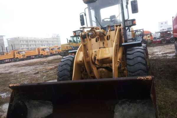 江西出售转让二手1500小时2013年龙工LG833G装载机