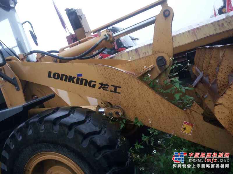 江西出售转让二手1500小时2014年龙工LG833G装载机