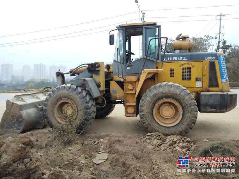 陕西出售转让二手10000小时2006年临工LG950装载机