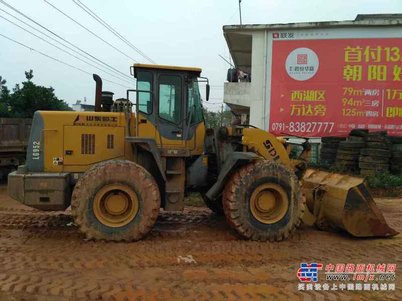 江西出售转让二手6852小时2010年临工LG952装载机