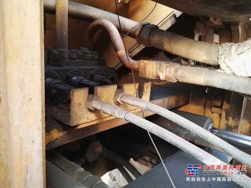 陕西出售转让二手3500小时2011年龙工LG855装载机