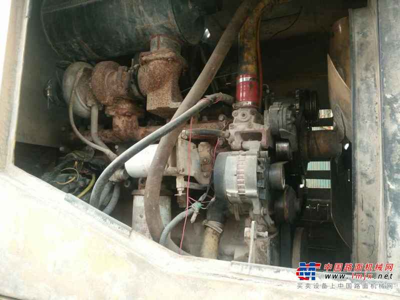 陕西出售转让二手8000小时2009年徐工LW541F装载机