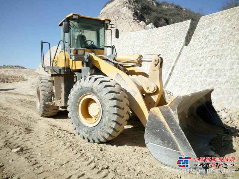 山西出售转让二手2800小时2012年临工LG953N装载机