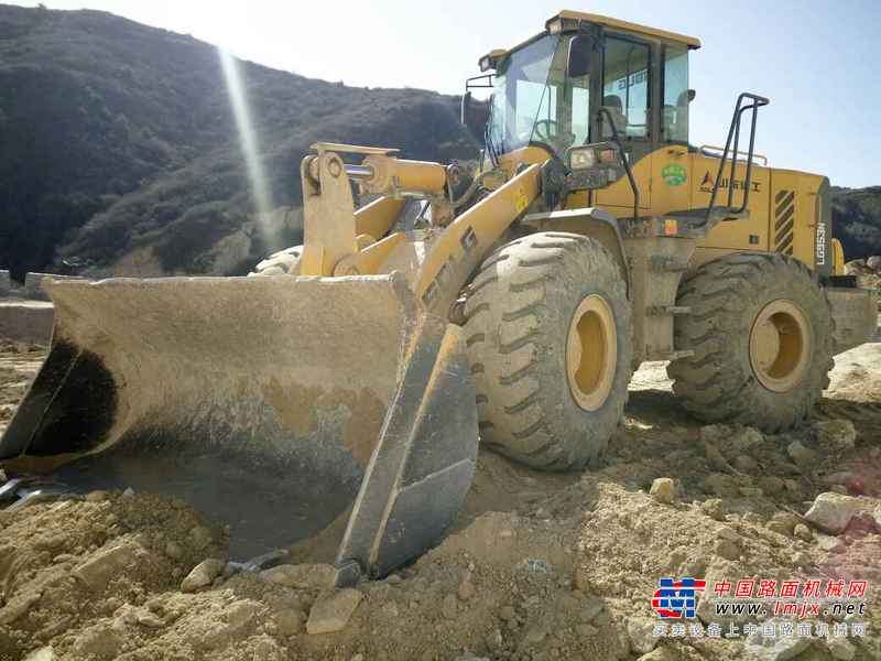 山西出售转让二手2800小时2012年临工LG953N装载机