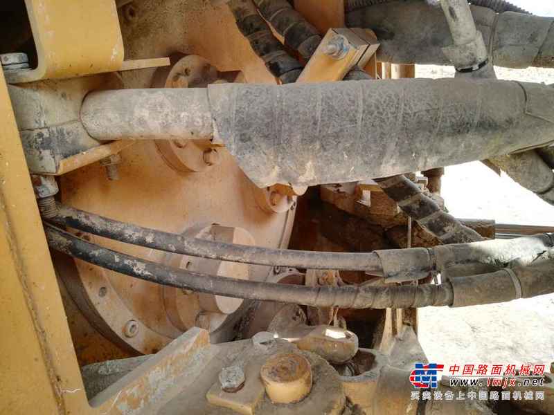 陕西出售转让二手2000小时2013年龙工LG833B装载机