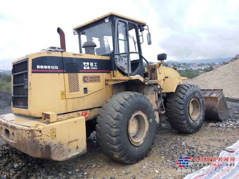 陕西出售转让二手8000小时2010年厦工XG955III装载机